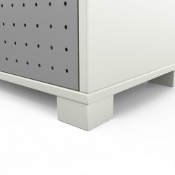 Jeu de 4 pieds carrés pour meuble à casiers Jeu de 4 pieds carrés pour meuble à casiers