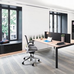 Cette image d'ambiance montre le produit dans des couleurs alternatives