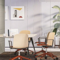 Cette image d'ambiance montre le produit dans des couleurs alternatives