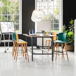 Cette image d'ambiance montre le produit dans des couleurs alternatives