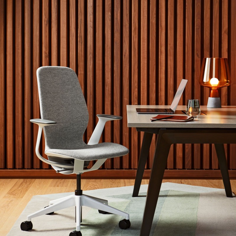 Cette image d'ambiance montre le produit dans des couleurs alternatives